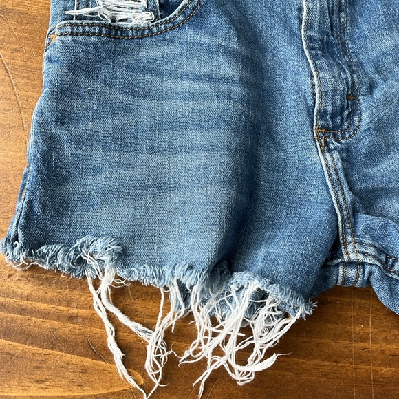 Wrangler Straight Fit Jean Shorts - Picture 10 of 14